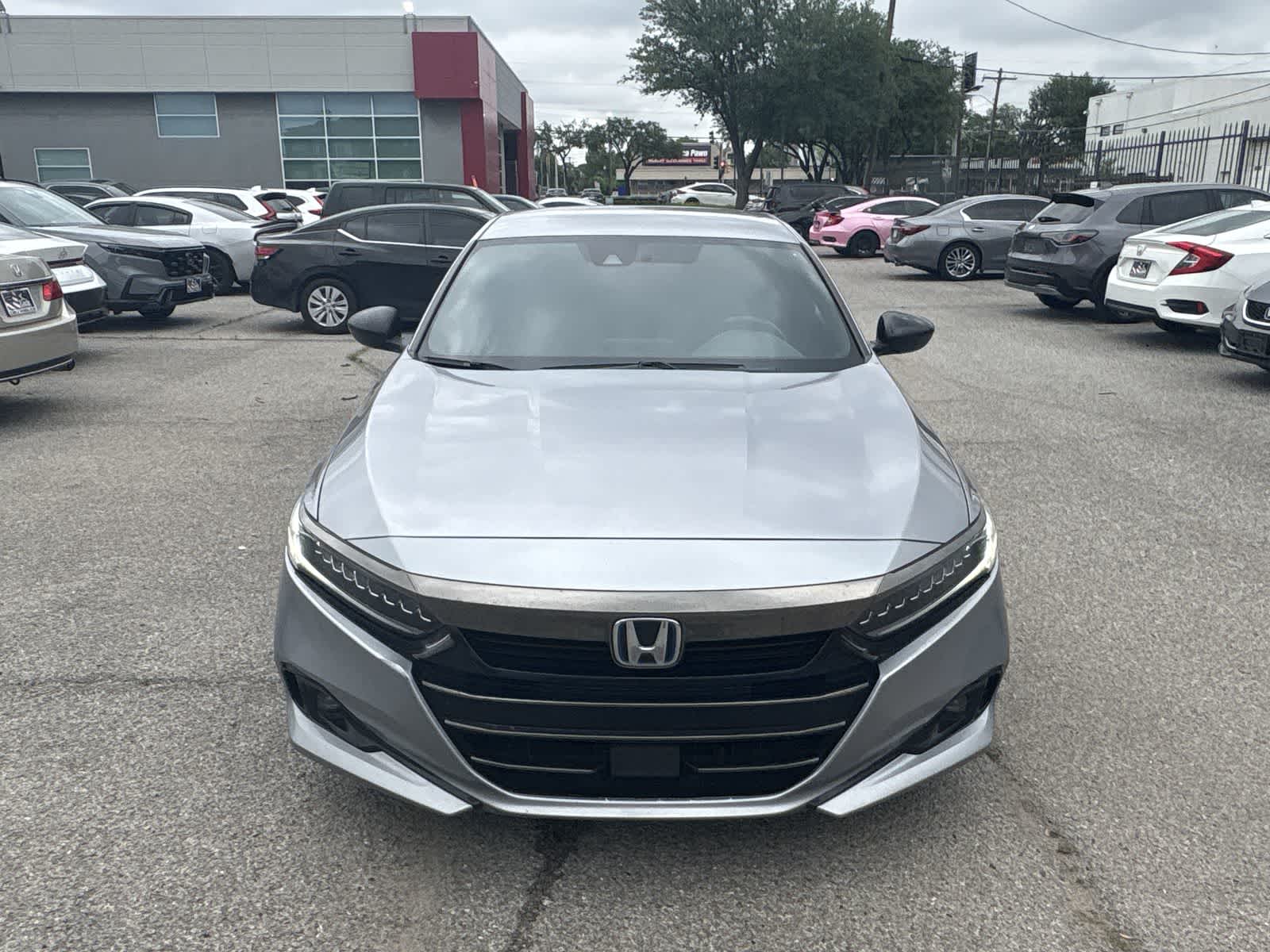 Thumbnail: 2022 Honda Accord - 8