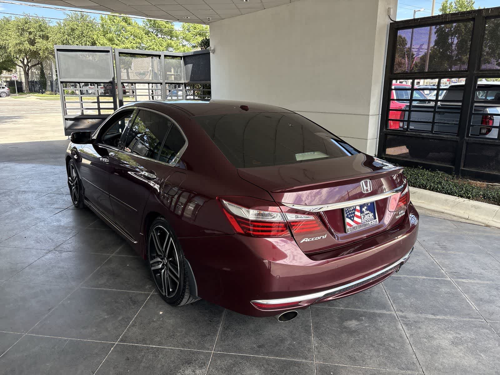 Thumbnail: 2016 Honda Accord - 4