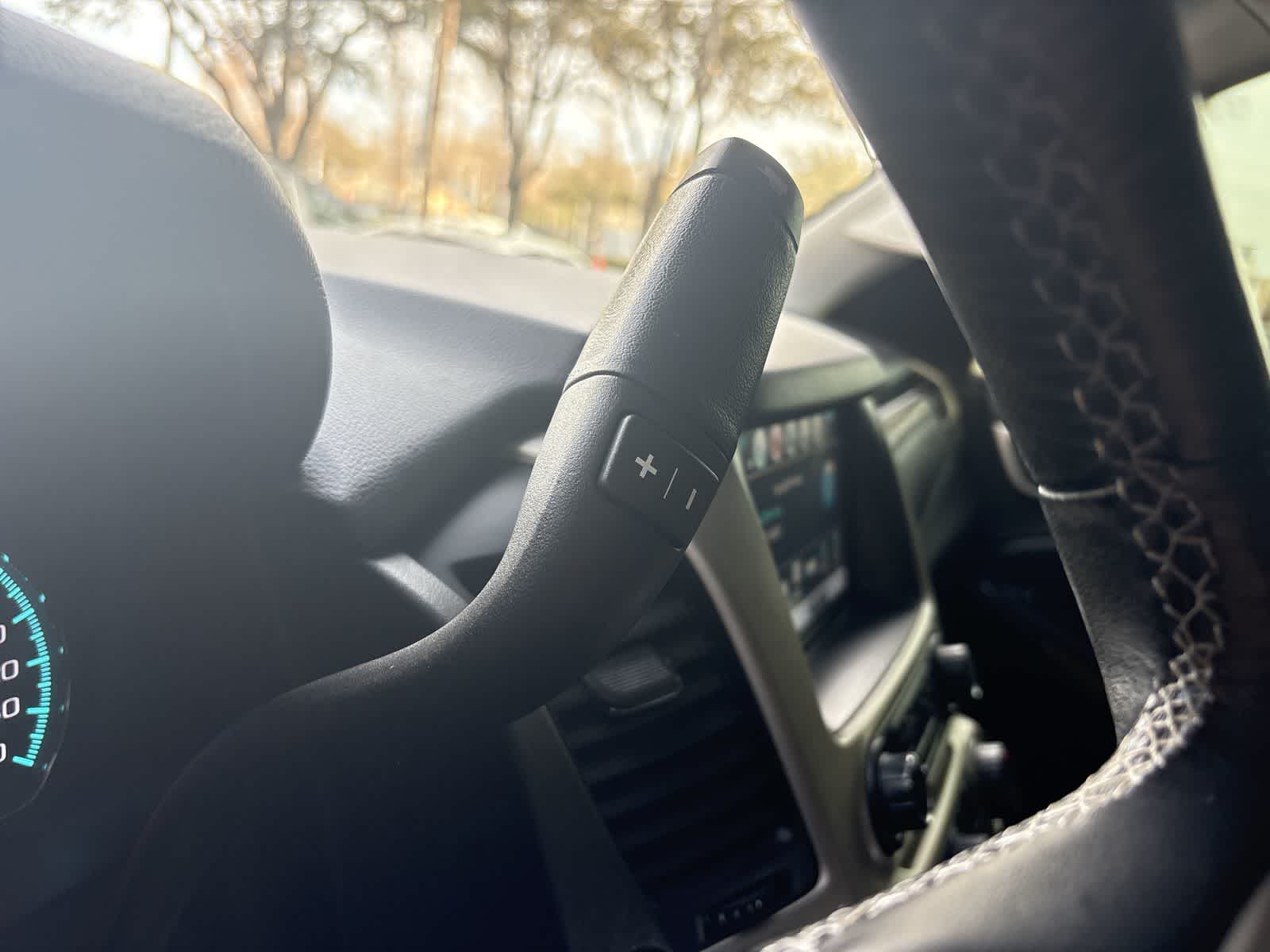 Thumbnail: 2019 GMC Yukon - 24