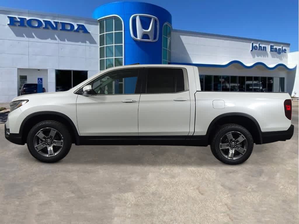 Thumbnail: 2025 Honda Ridgeline - 2