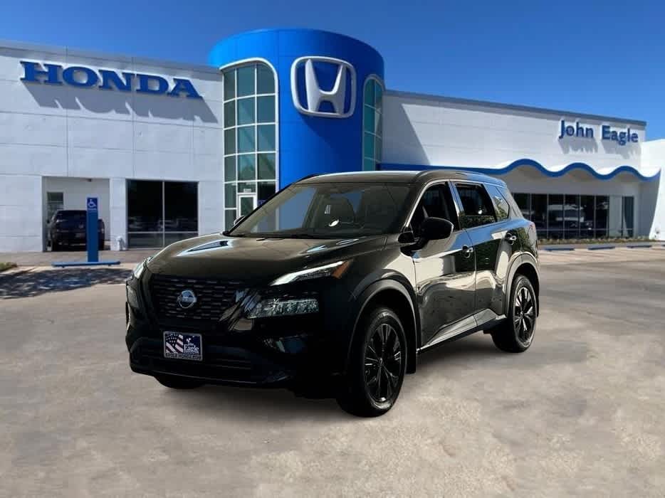 Thumbnail: 2023 Nissan Rogue - 1