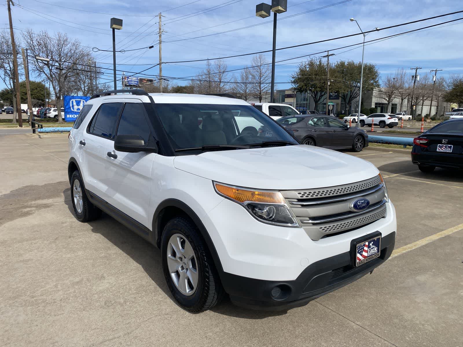 Thumbnail: 2014 Ford Explorer - 24
