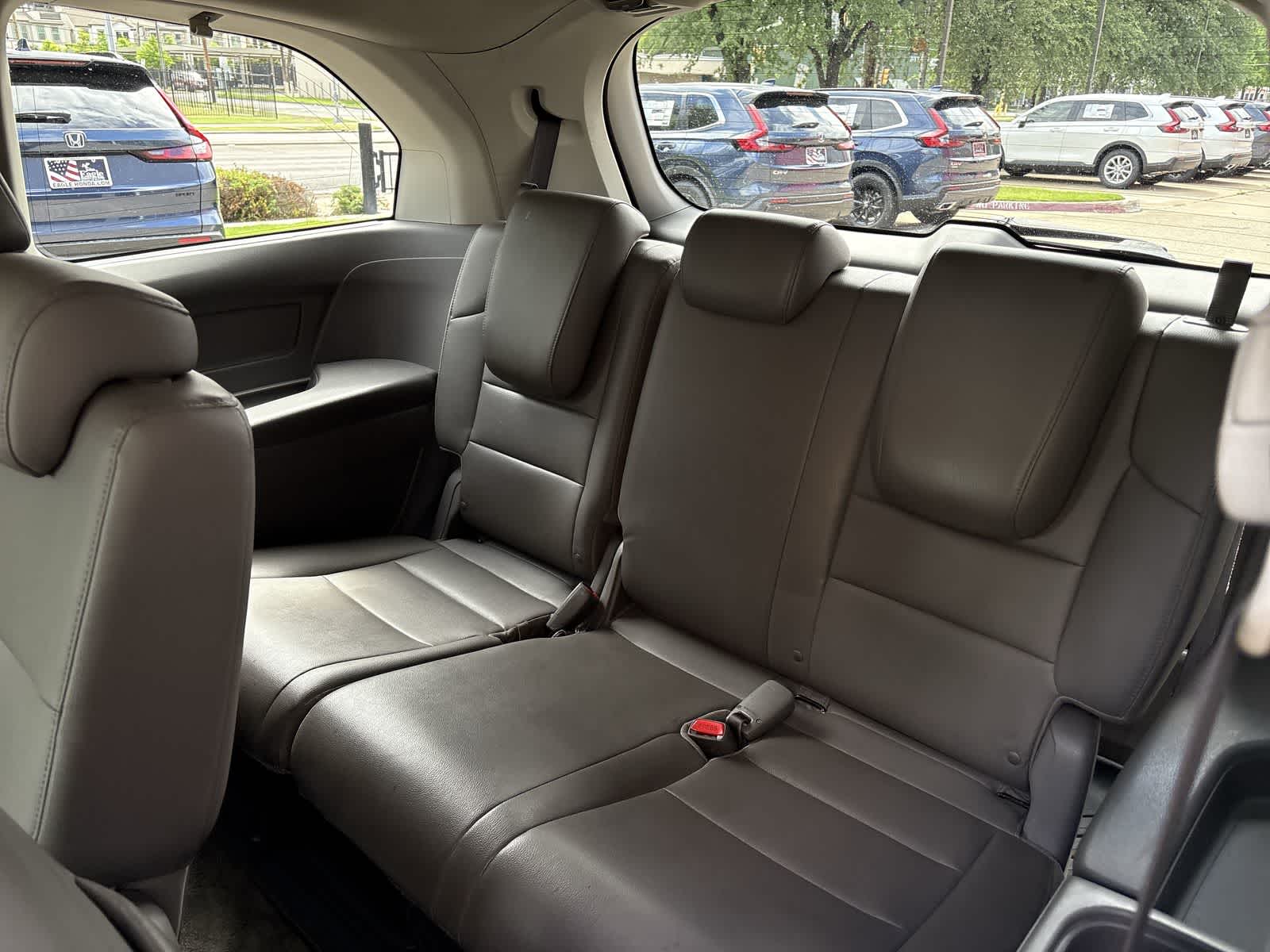 Thumbnail: 2014 Honda Odyssey - 20
