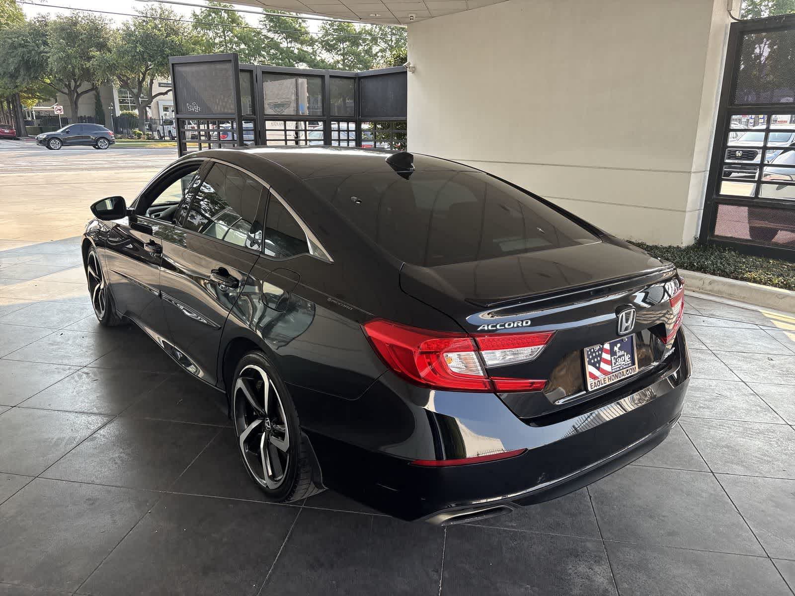 2021 Honda Accord Sport 1.5T photo 3