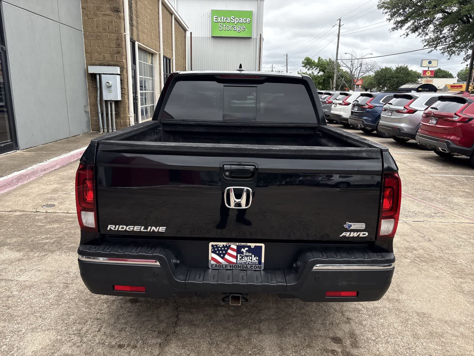 Thumbnail: 2017 Honda Ridgeline - 13