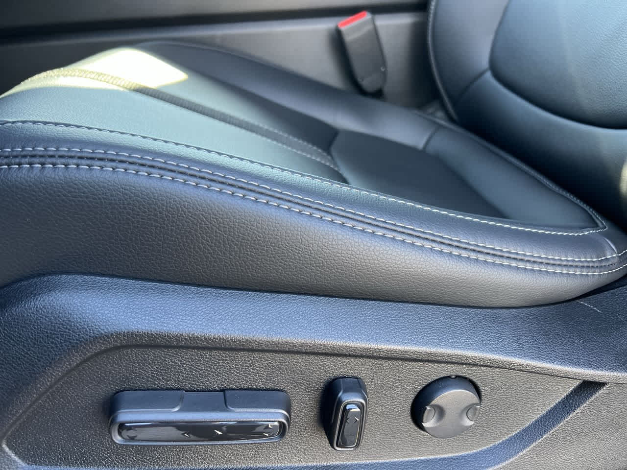 Thumbnail: 2025 Honda Pilot - 12