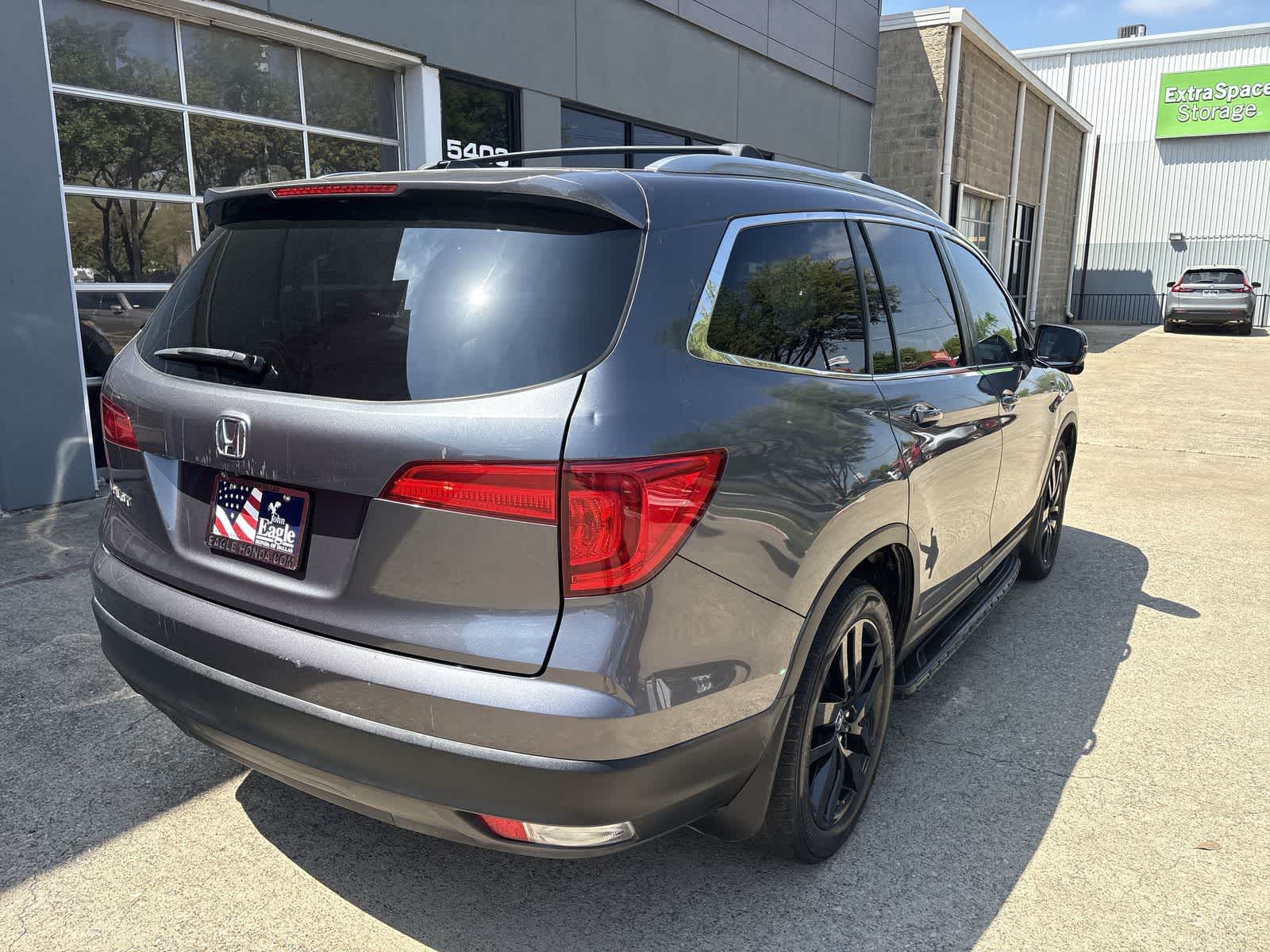 Thumbnail: 2016 Honda Pilot - 14