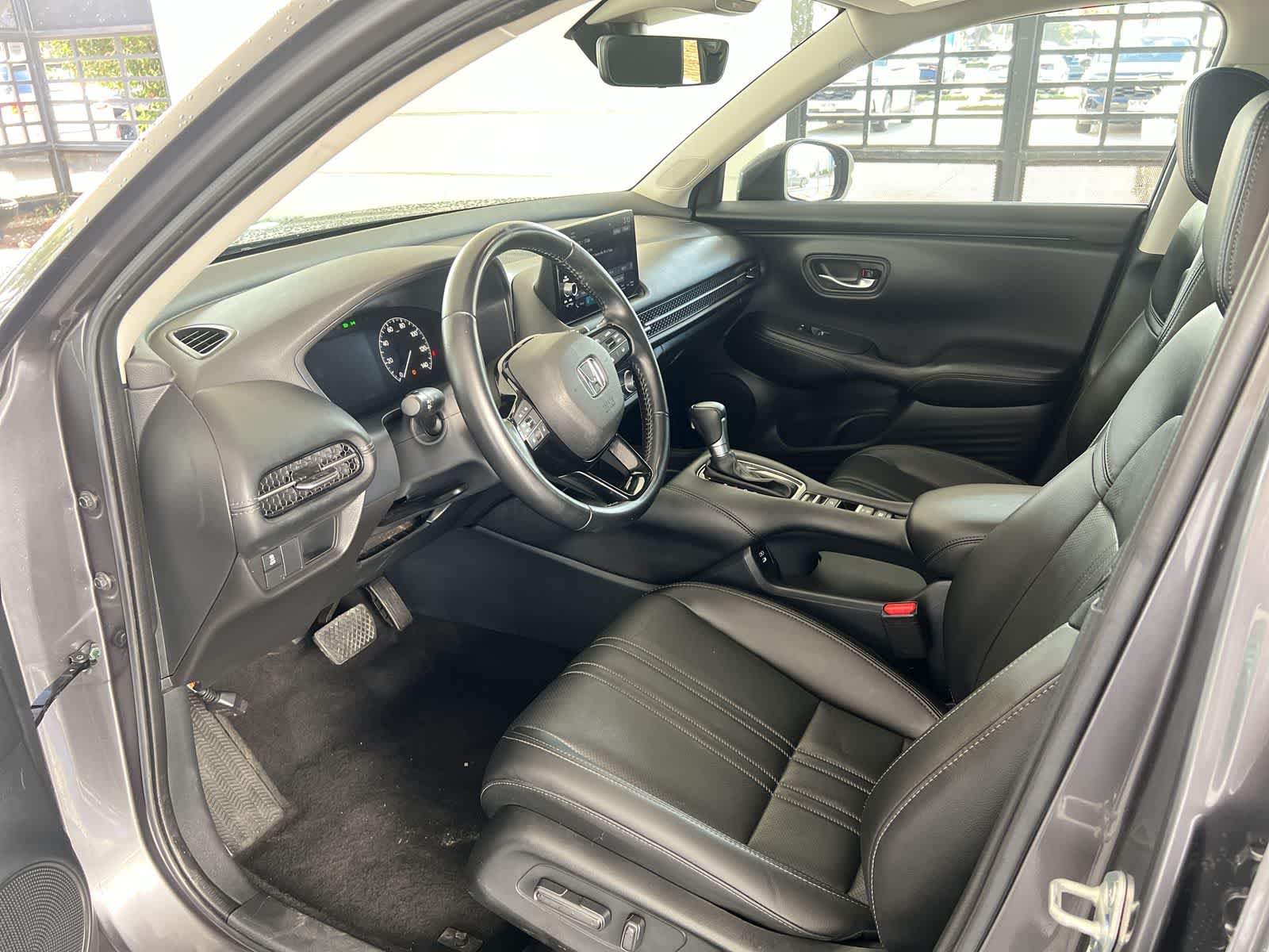 Thumbnail: 2025 Honda HR-V - 2