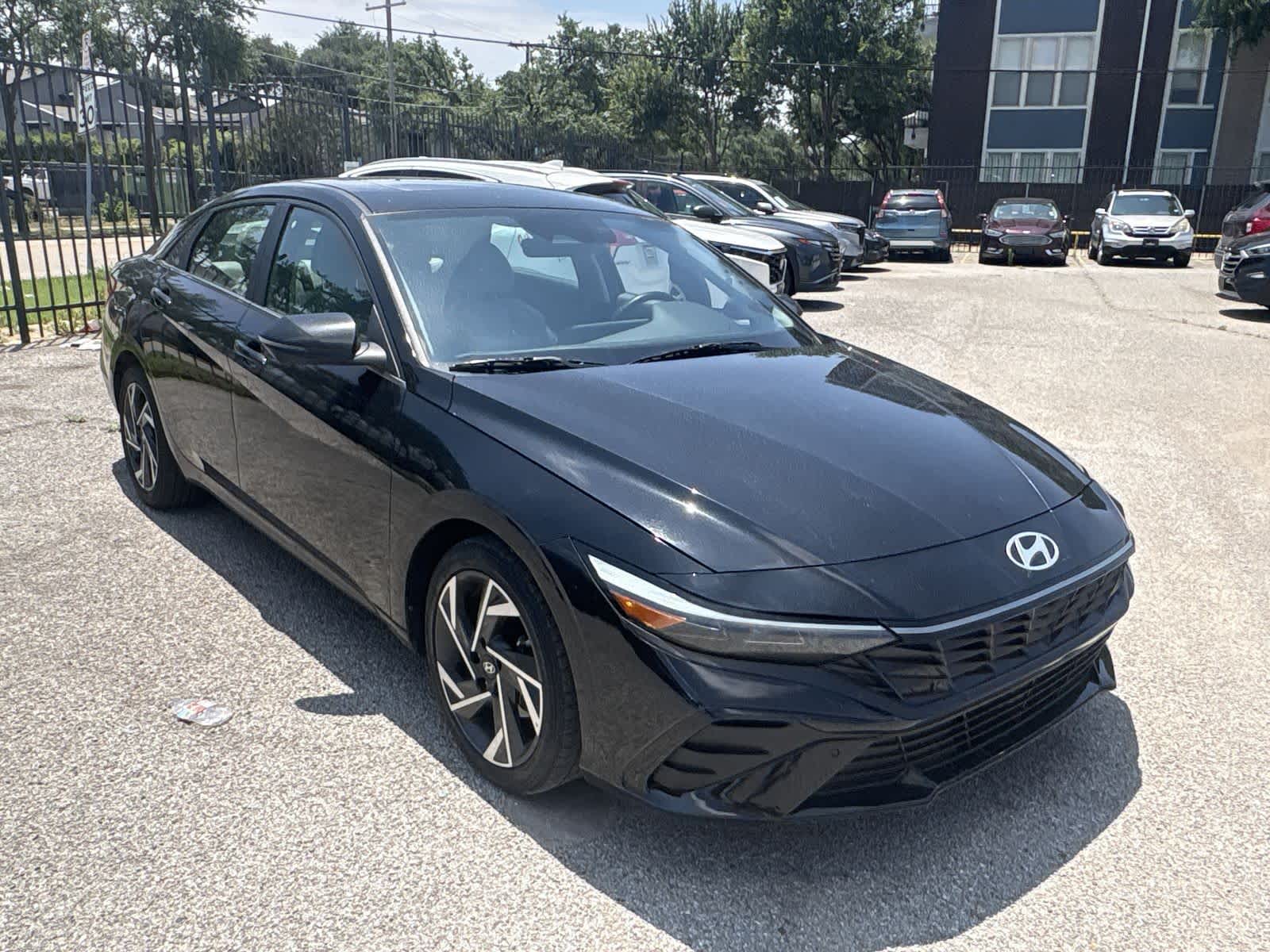 Thumbnail: 2024 Hyundai Elantra - 8
