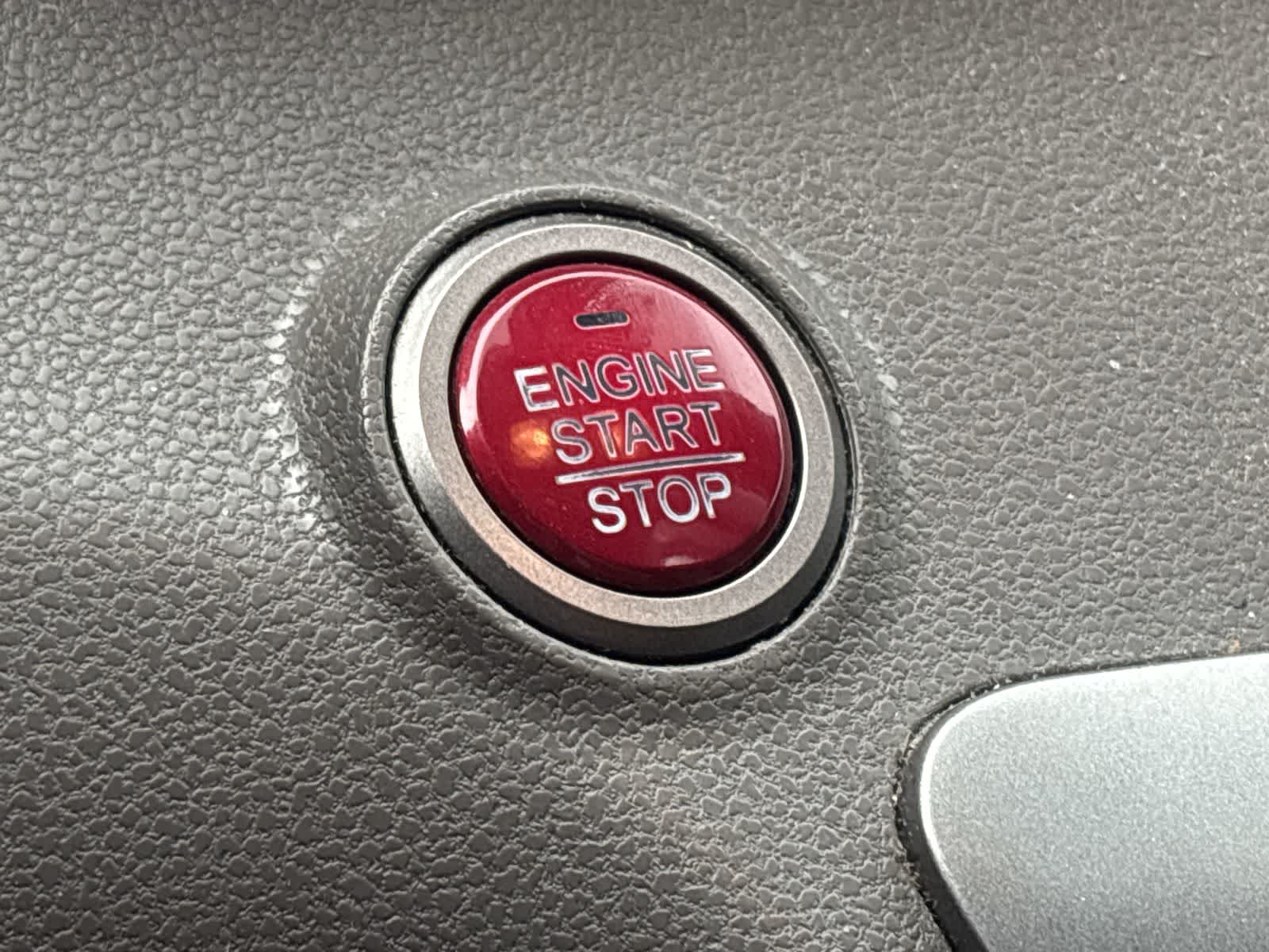 Thumbnail: 2014 Honda Odyssey - 16