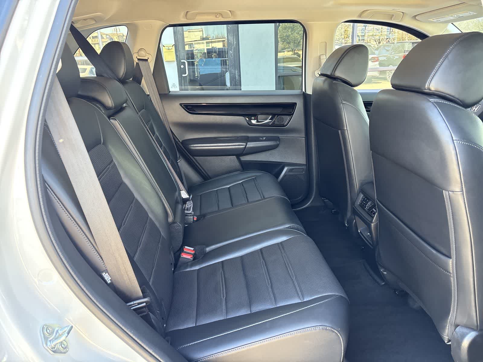 Thumbnail: 2023 Honda CR-V - 20