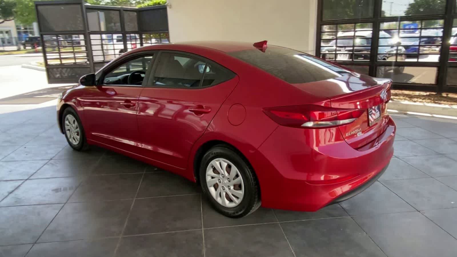 Thumbnail: 2017 Hyundai Elantra - 6