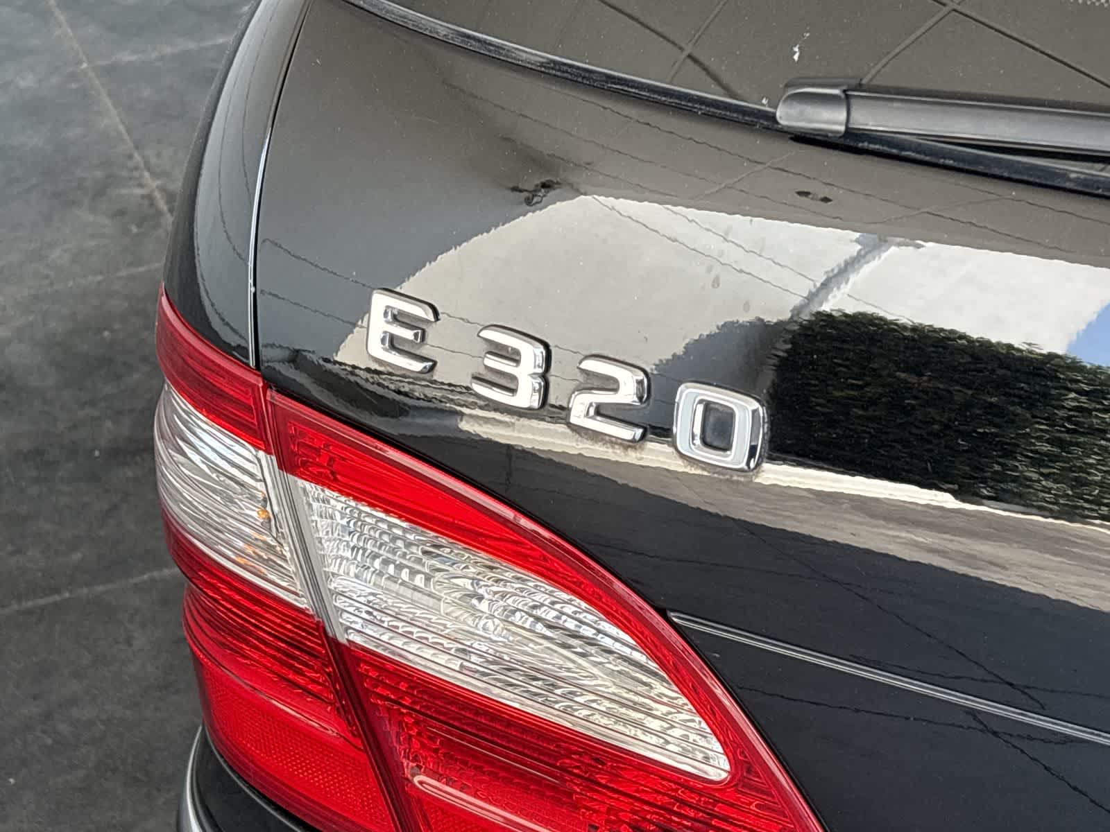 Thumbnail: 2004 Mercedes-Benz E-Class - 7