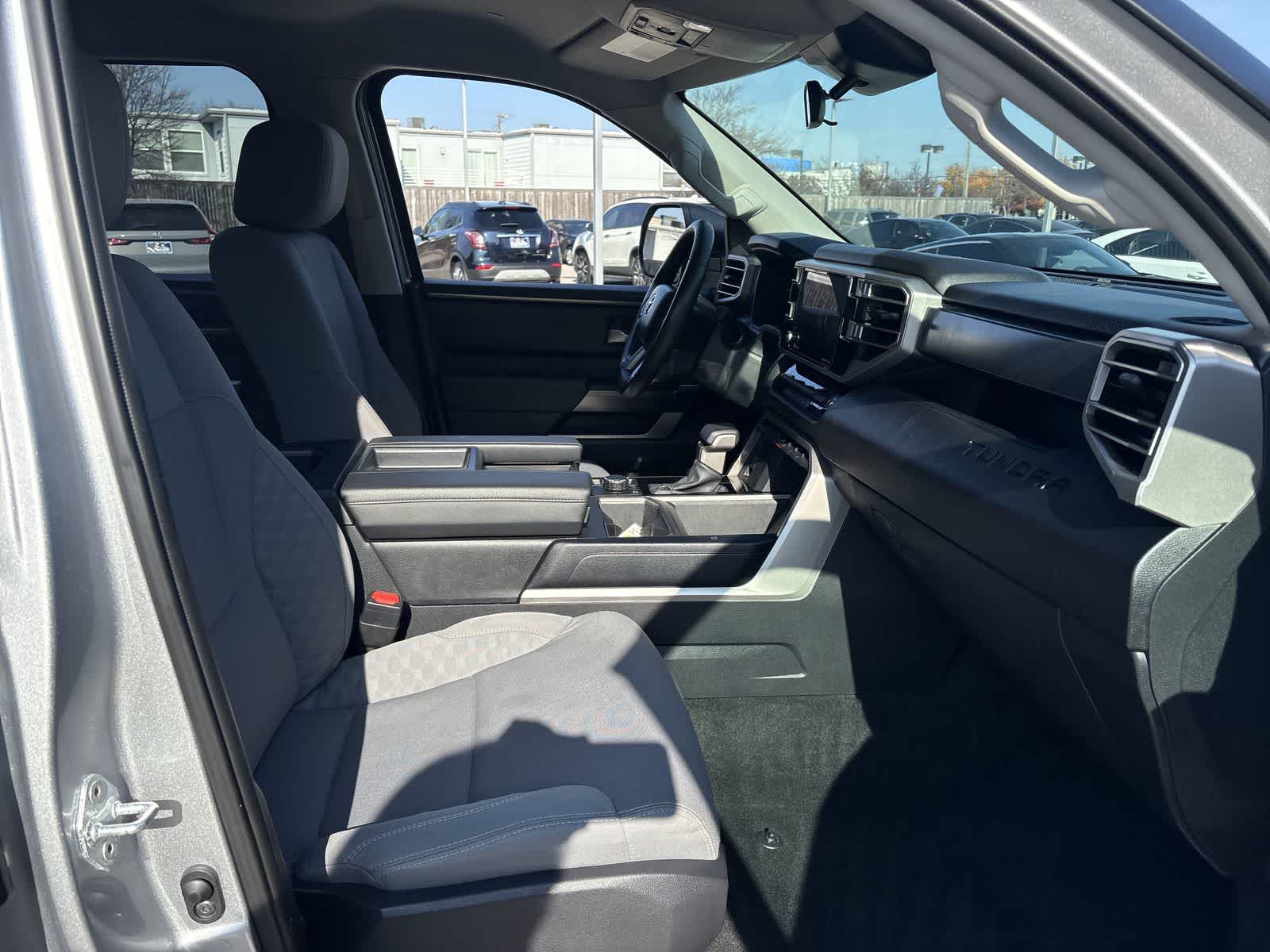 Thumbnail: 2024 Toyota Tundra - 13