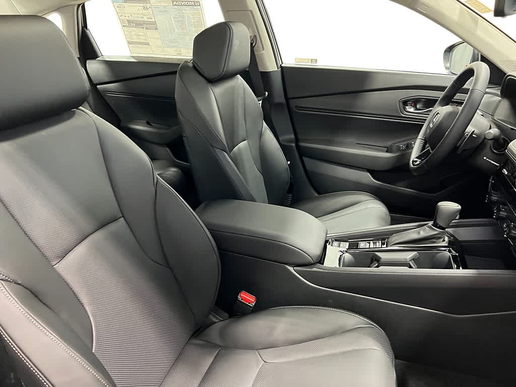 2025 Honda Accord EX-L 32