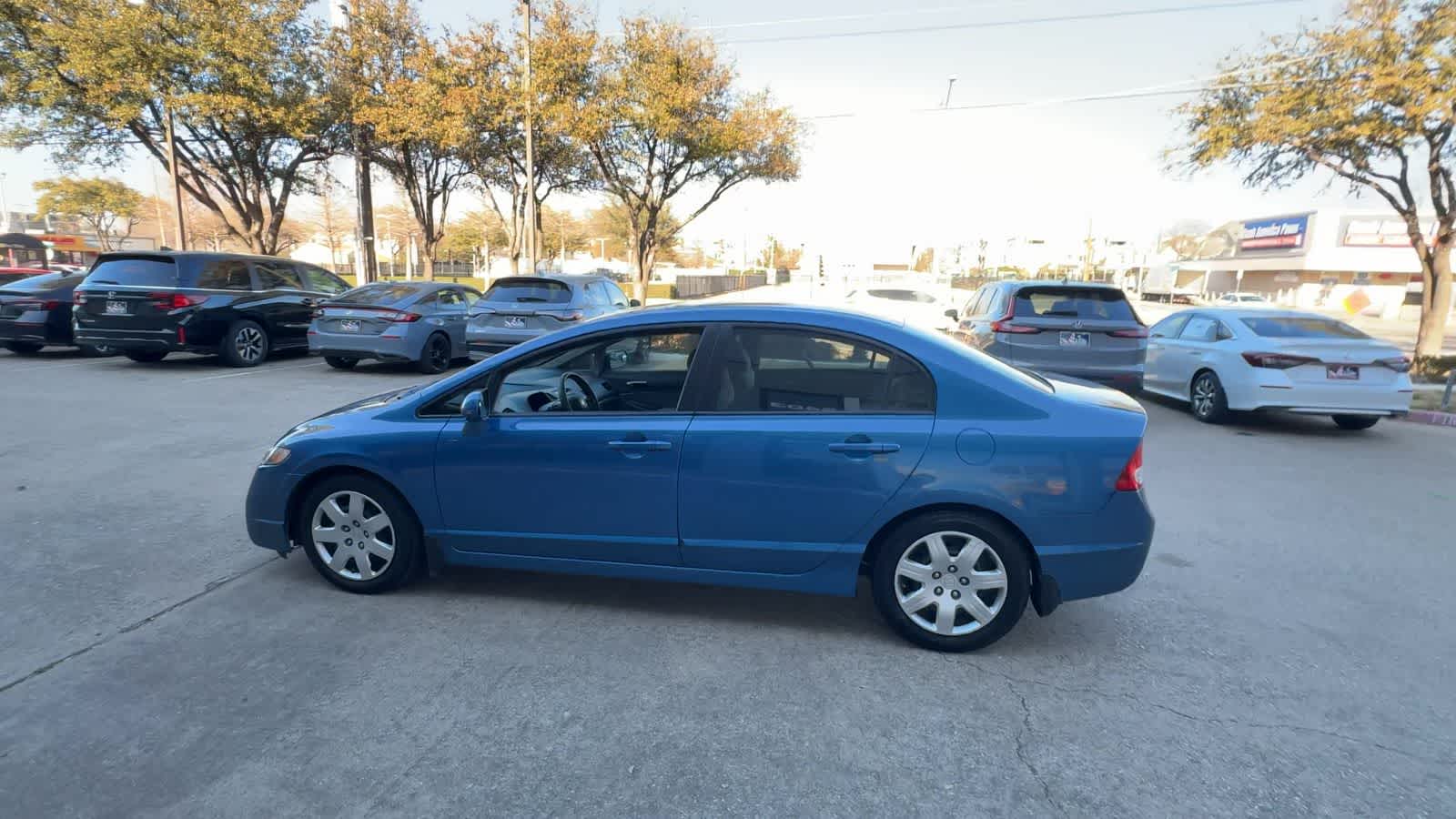 Thumbnail: 2010 Honda Civic - 5