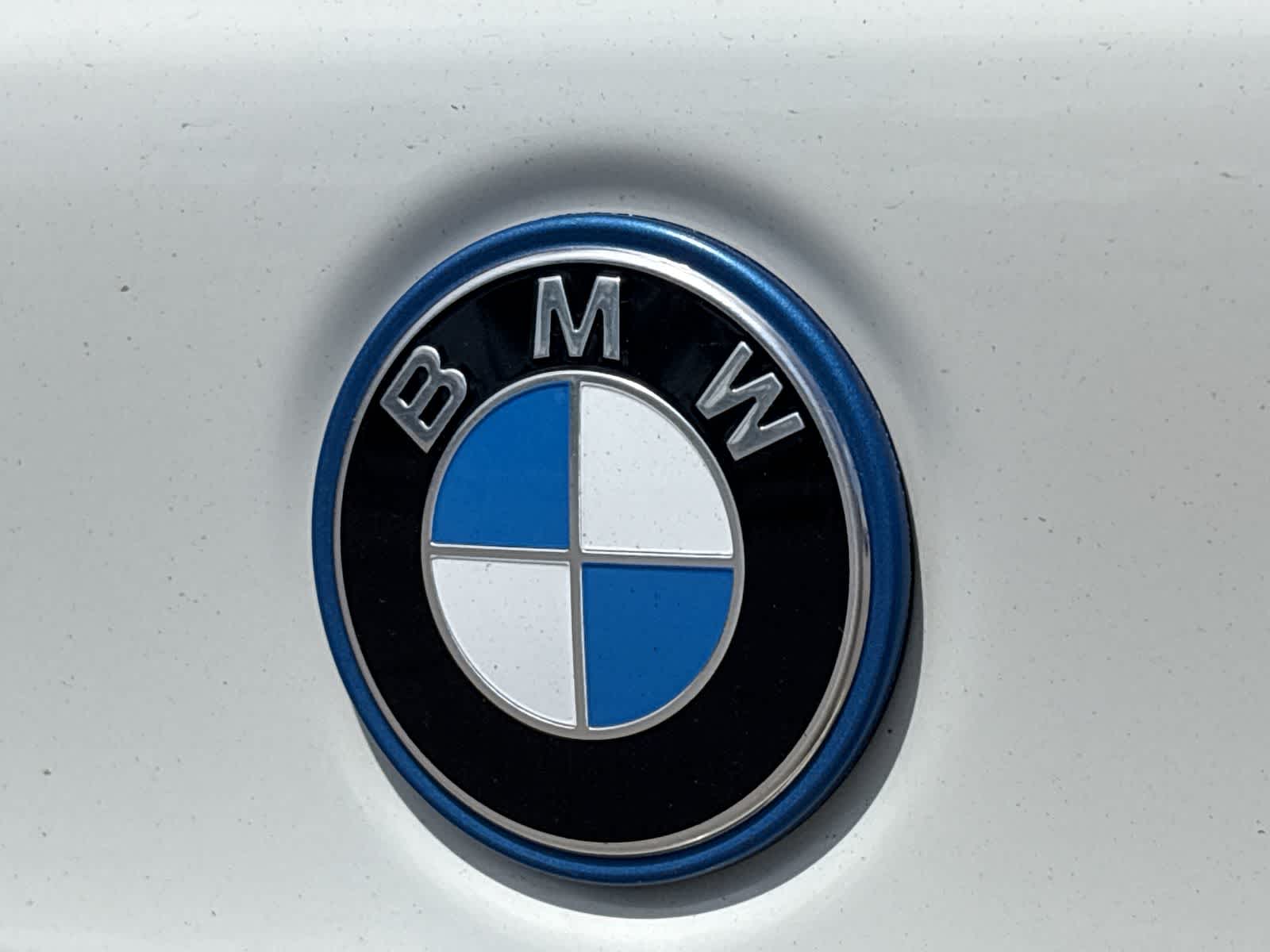 Thumbnail: 2023 BMW 5 Series - 11