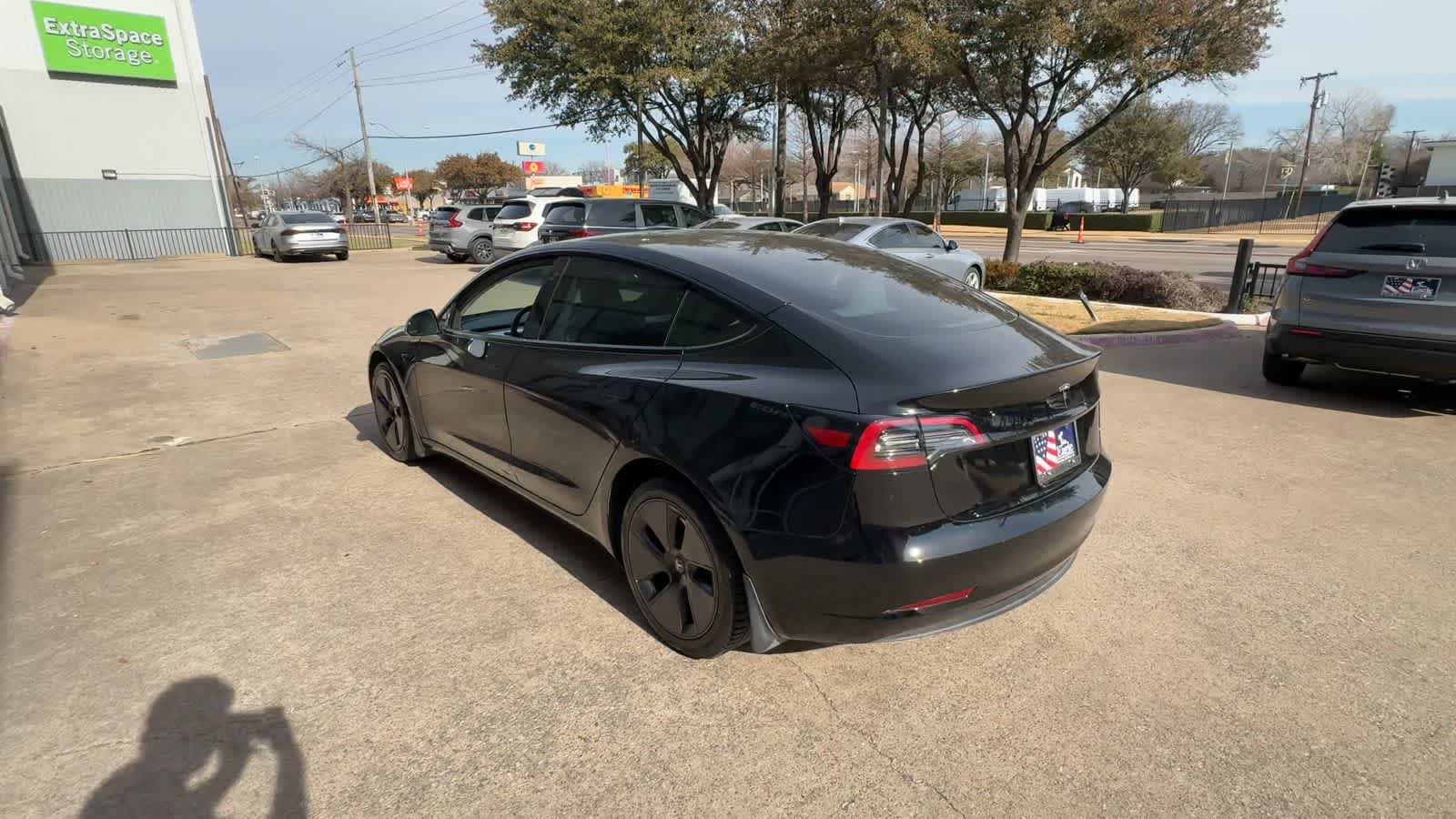 Thumbnail: 2023 Tesla Model 3 - 6