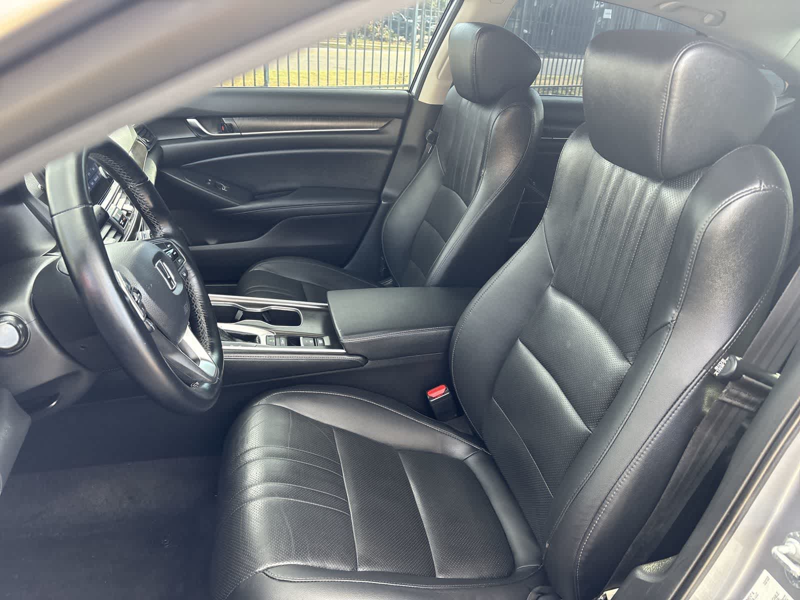 Thumbnail: 2022 Honda Accord - 10