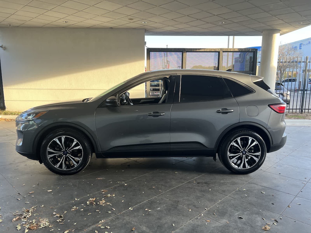 Used 2022 Ford Escape SE SUV