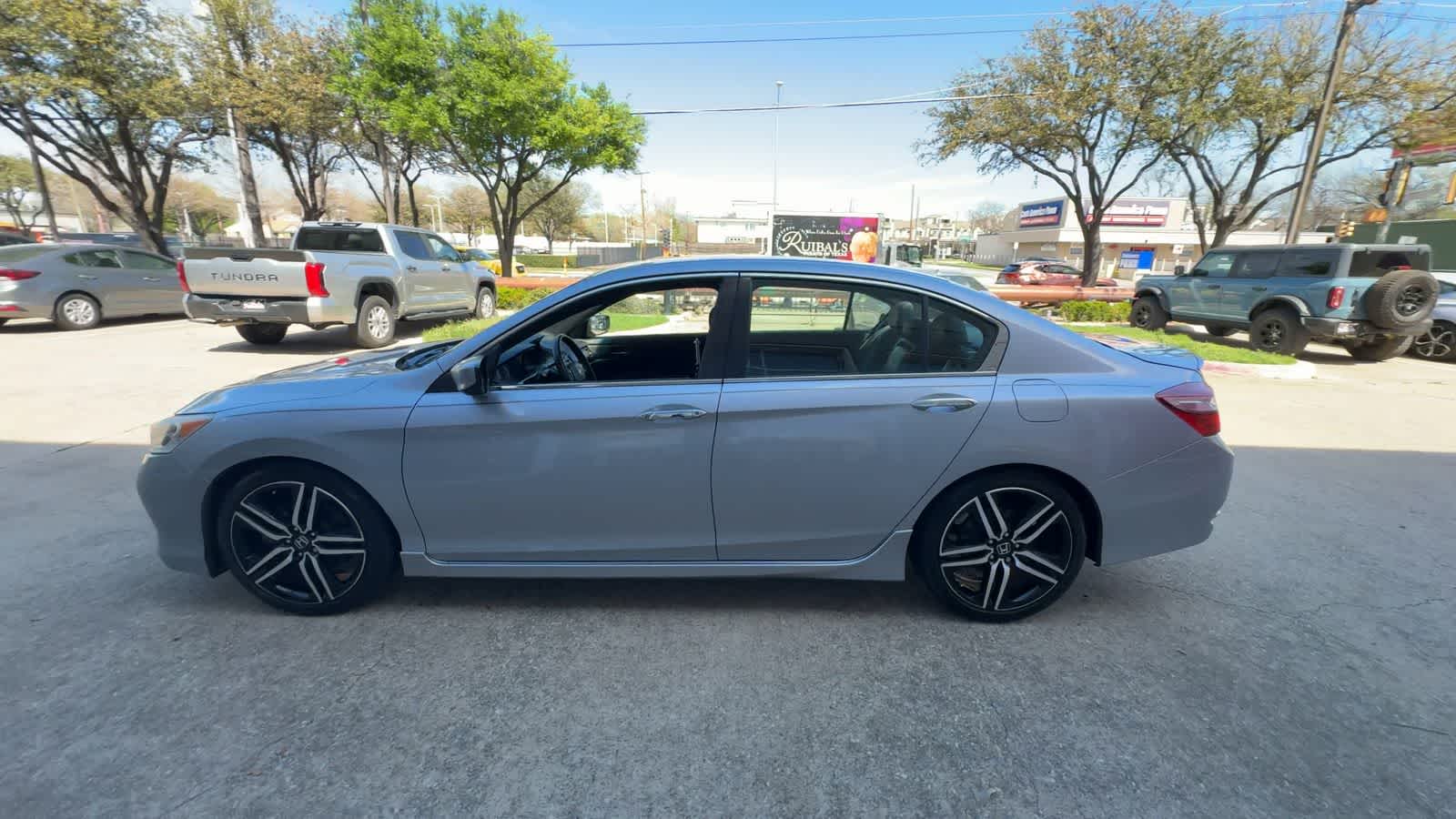 Thumbnail: 2016 Honda Accord - 5