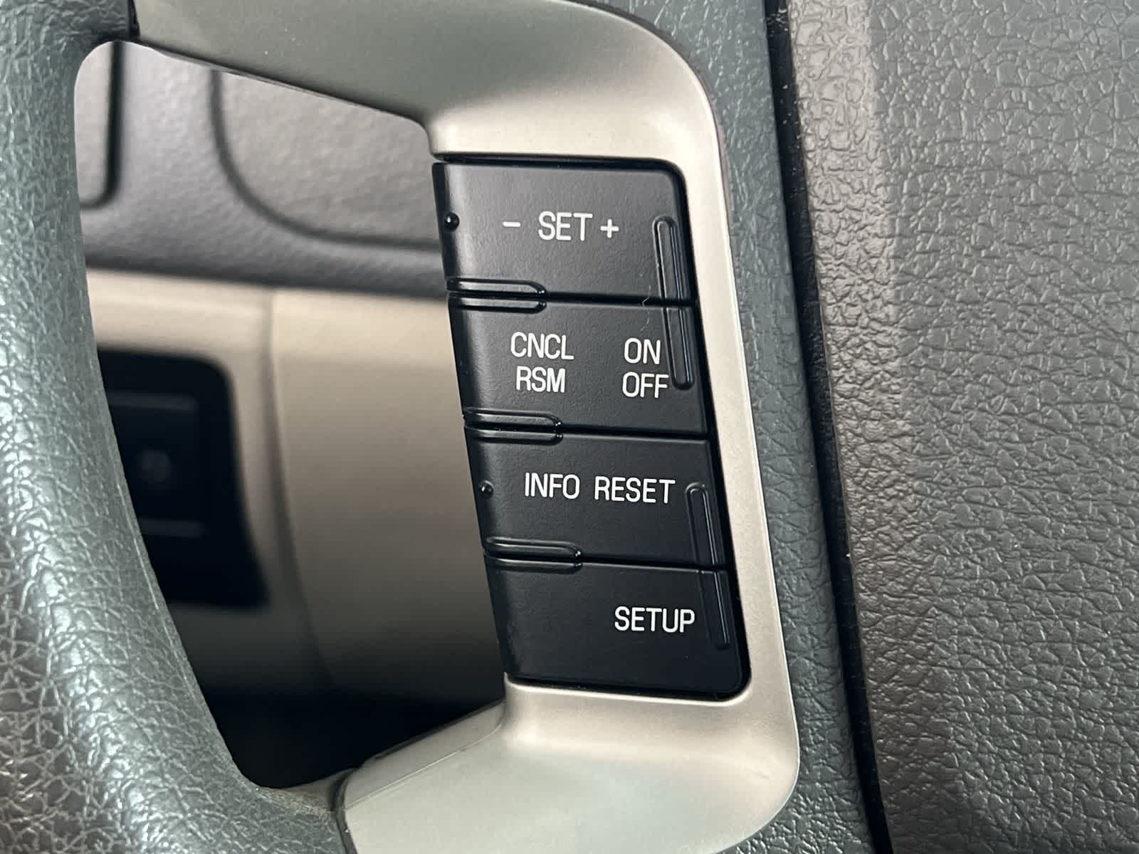 Thumbnail: 2012 Ford Fusion - 27