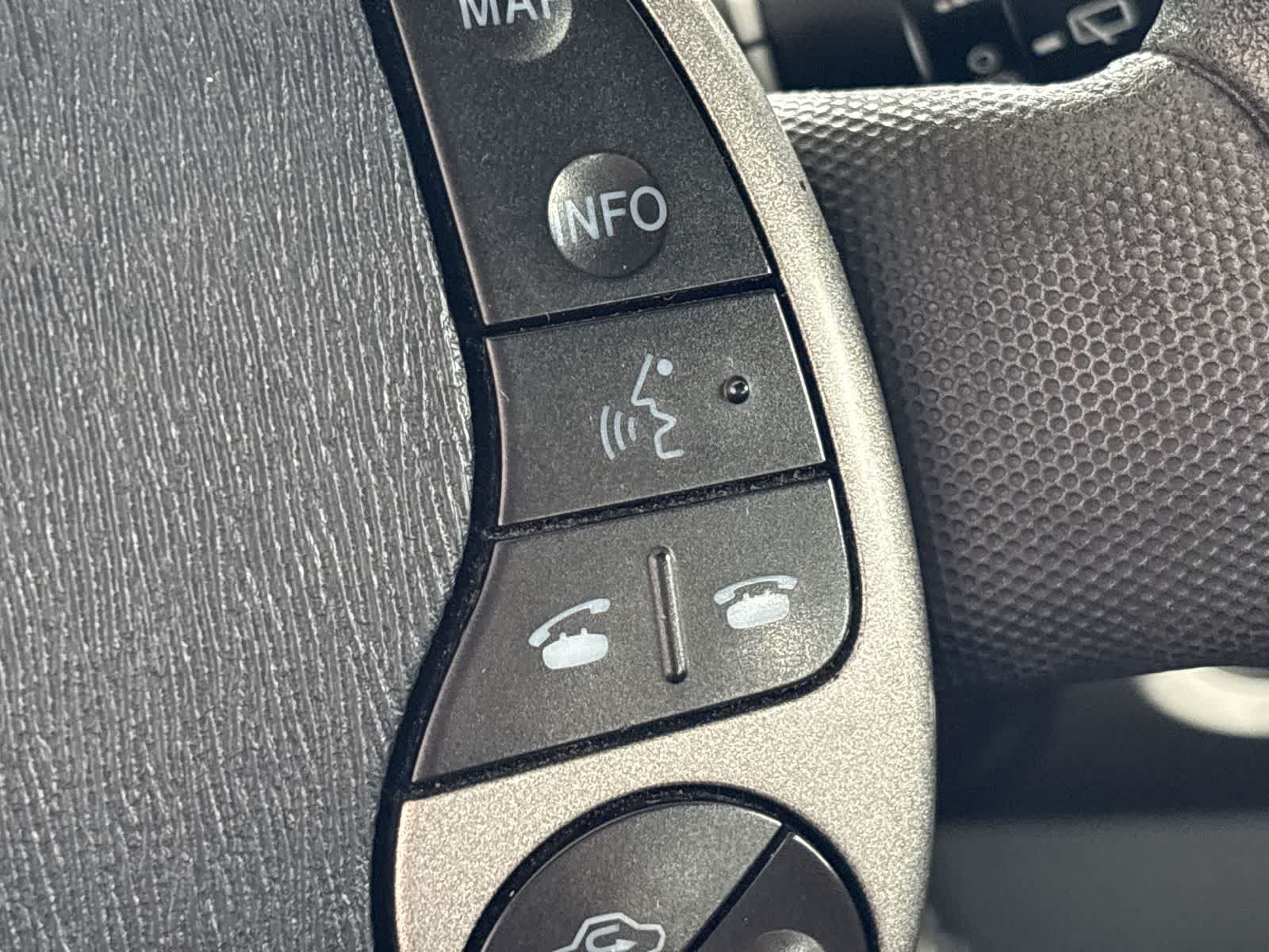 2009 Toyota Prius  26