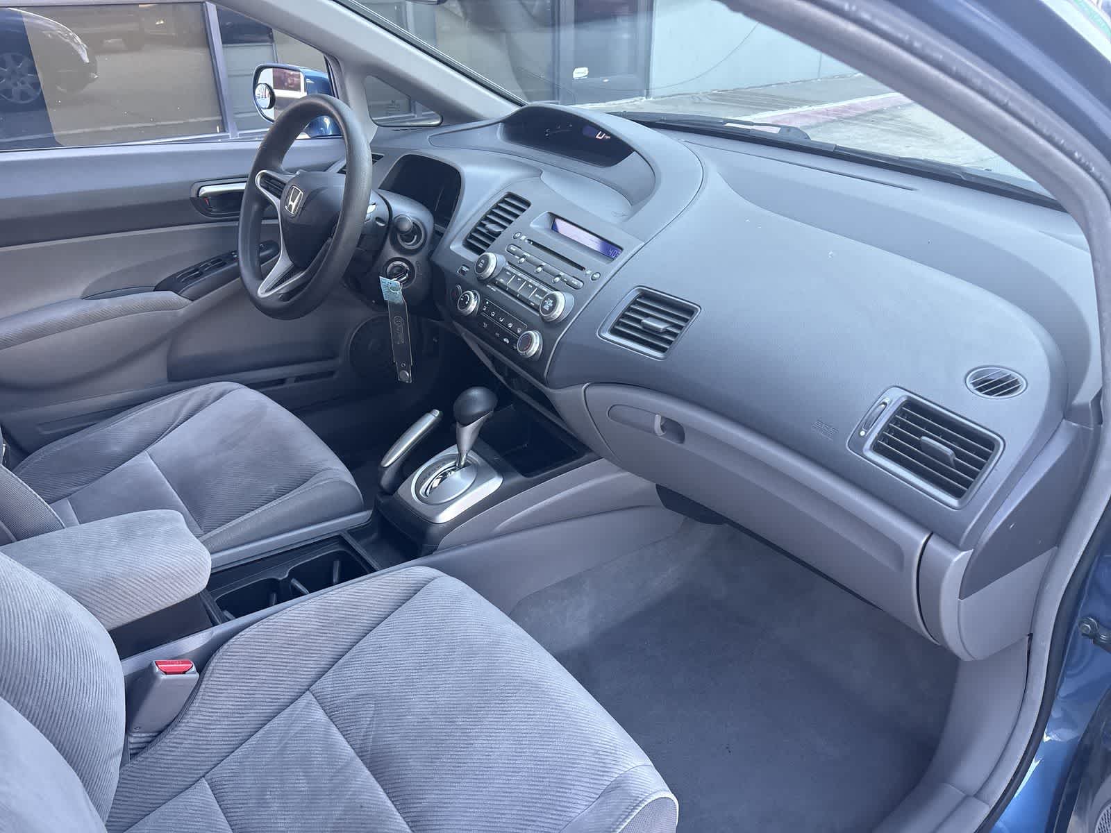 Thumbnail: 2010 Honda Civic - 26