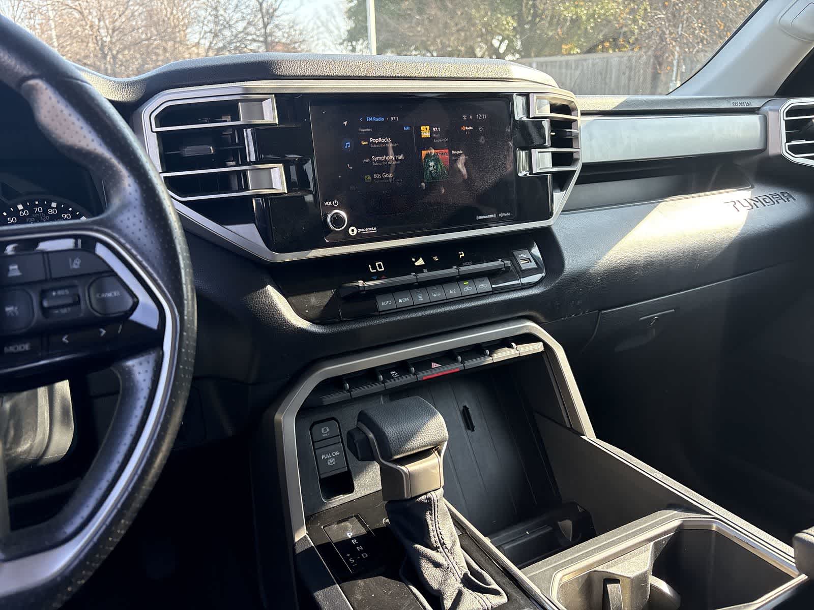 Thumbnail: 2024 Toyota Tundra - 15