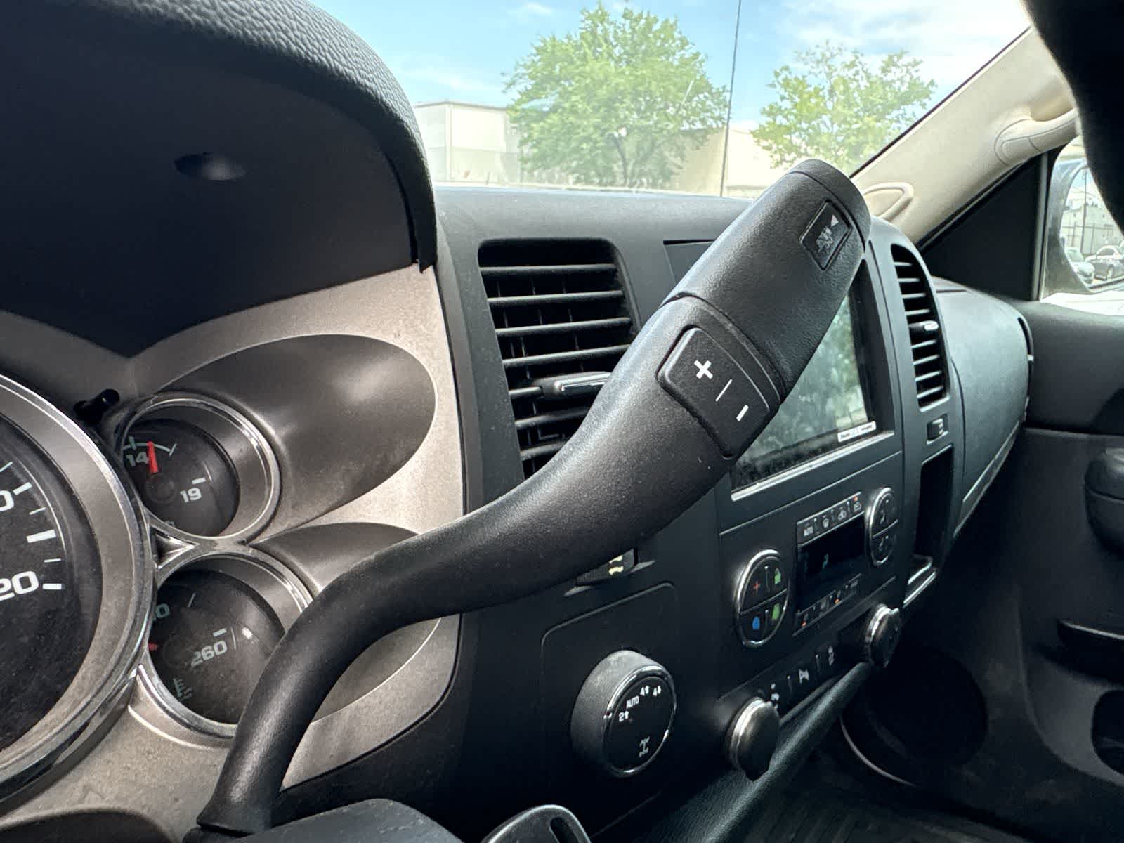 Thumbnail: 2012 Chevrolet Silverado 1500 - 20