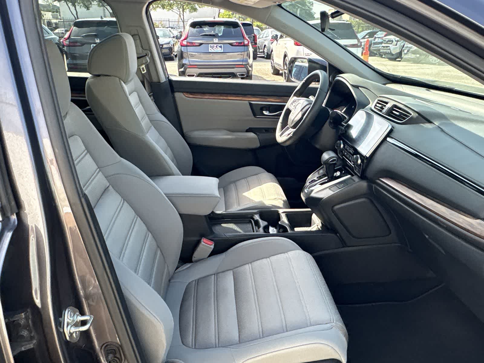 Thumbnail: 2017 Honda CR-V - 16
