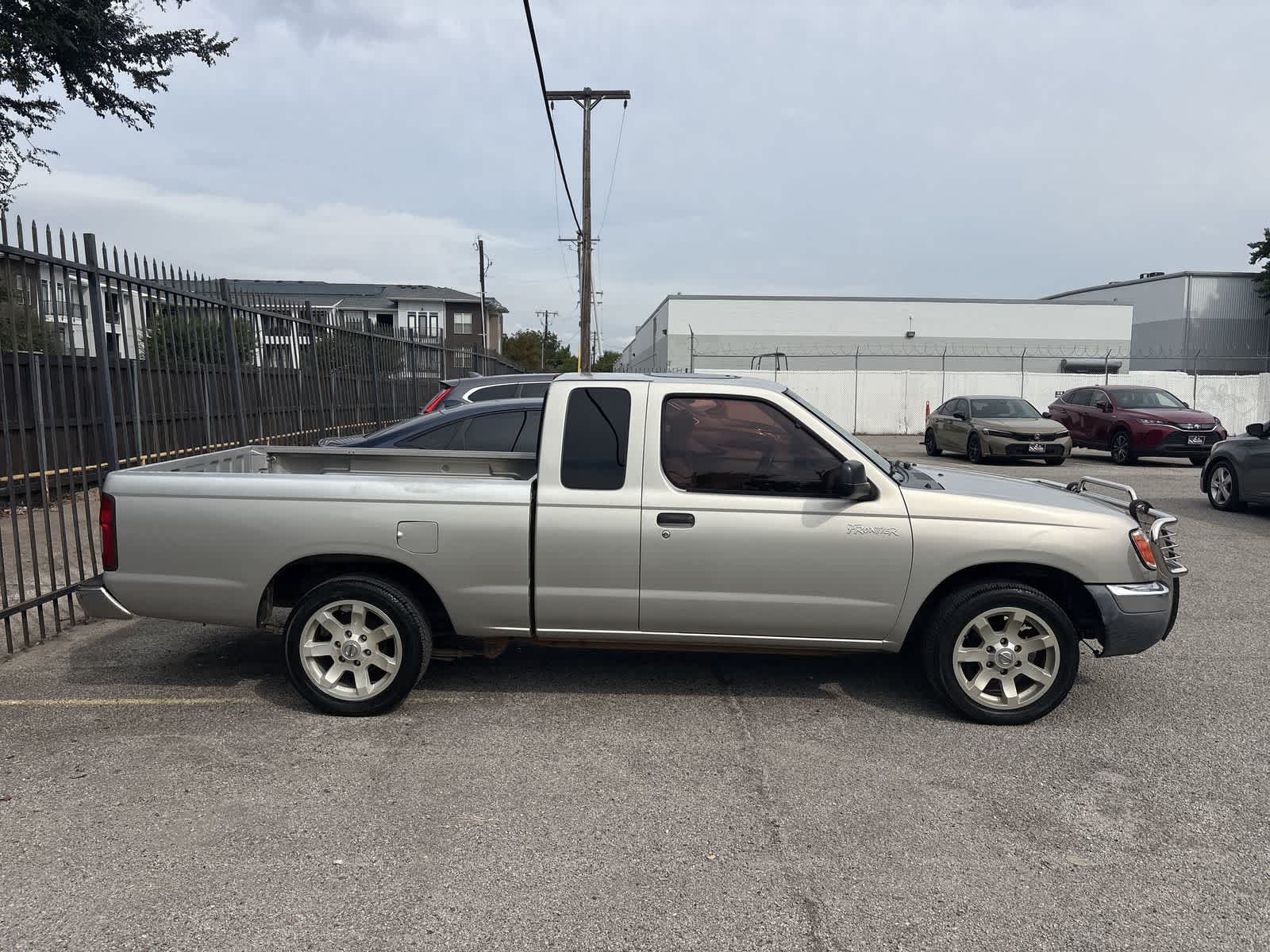 Thumbnail: 1998 Nissan Frontier - 21