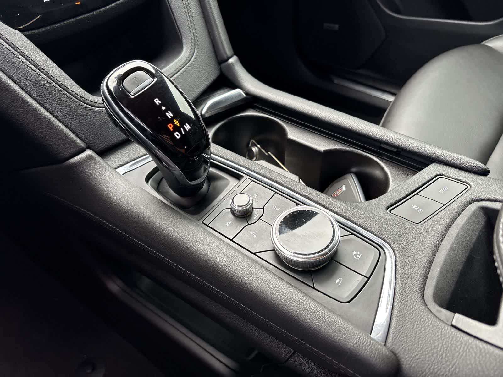 Thumbnail: 2020 Cadillac XT5 - 16