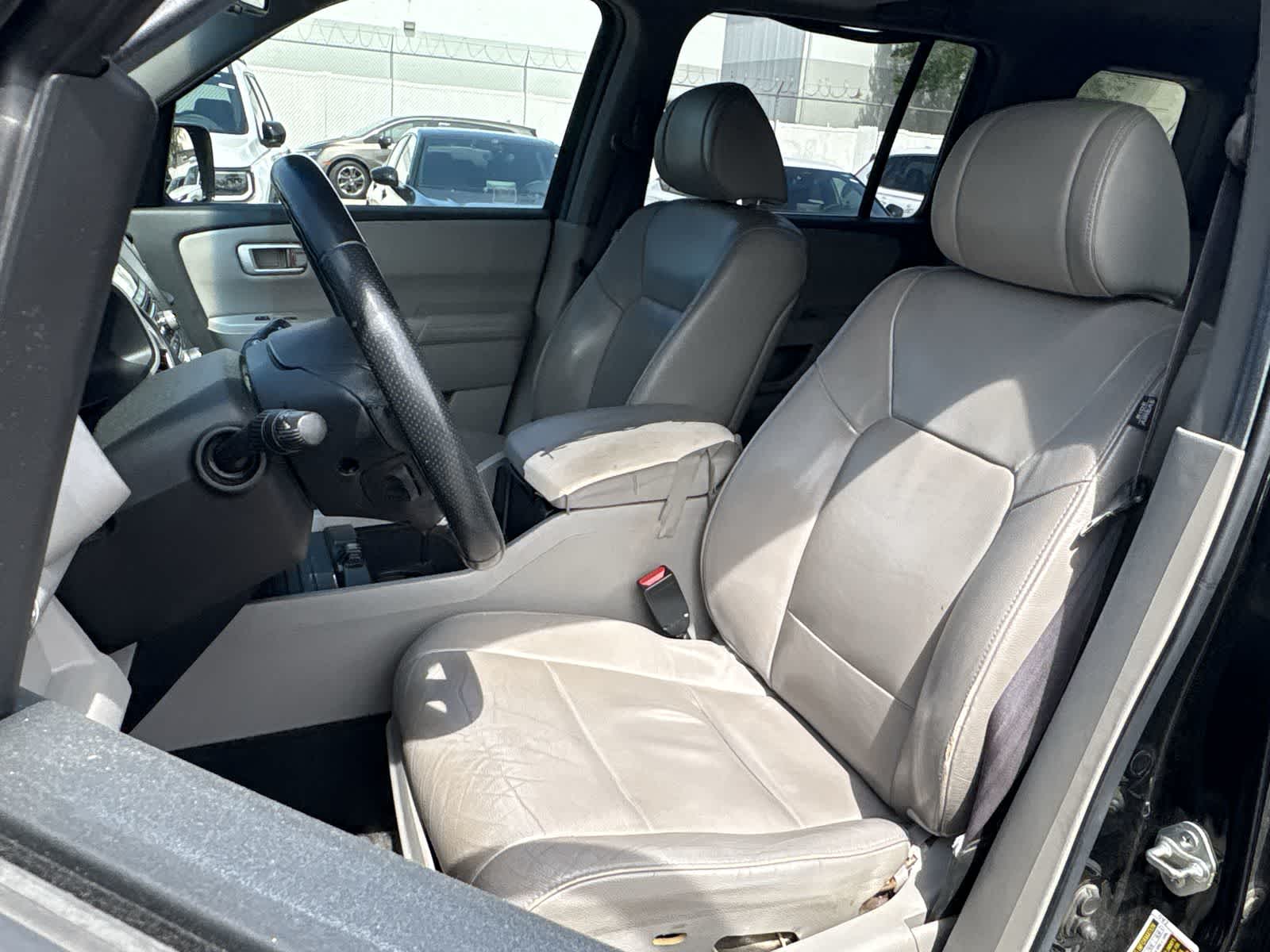 Thumbnail: 2012 Honda Pilot - 13