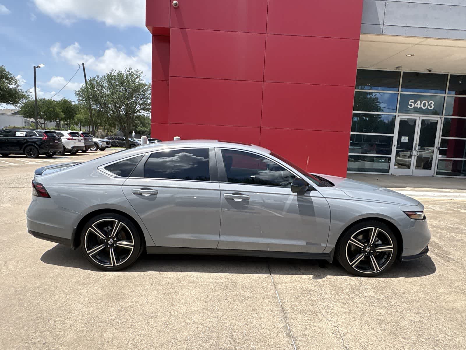Thumbnail: 2023 Honda Accord - 24