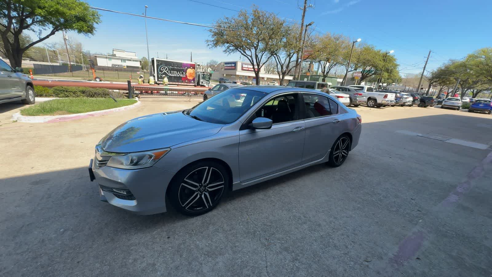Thumbnail: 2016 Honda Accord - 4
