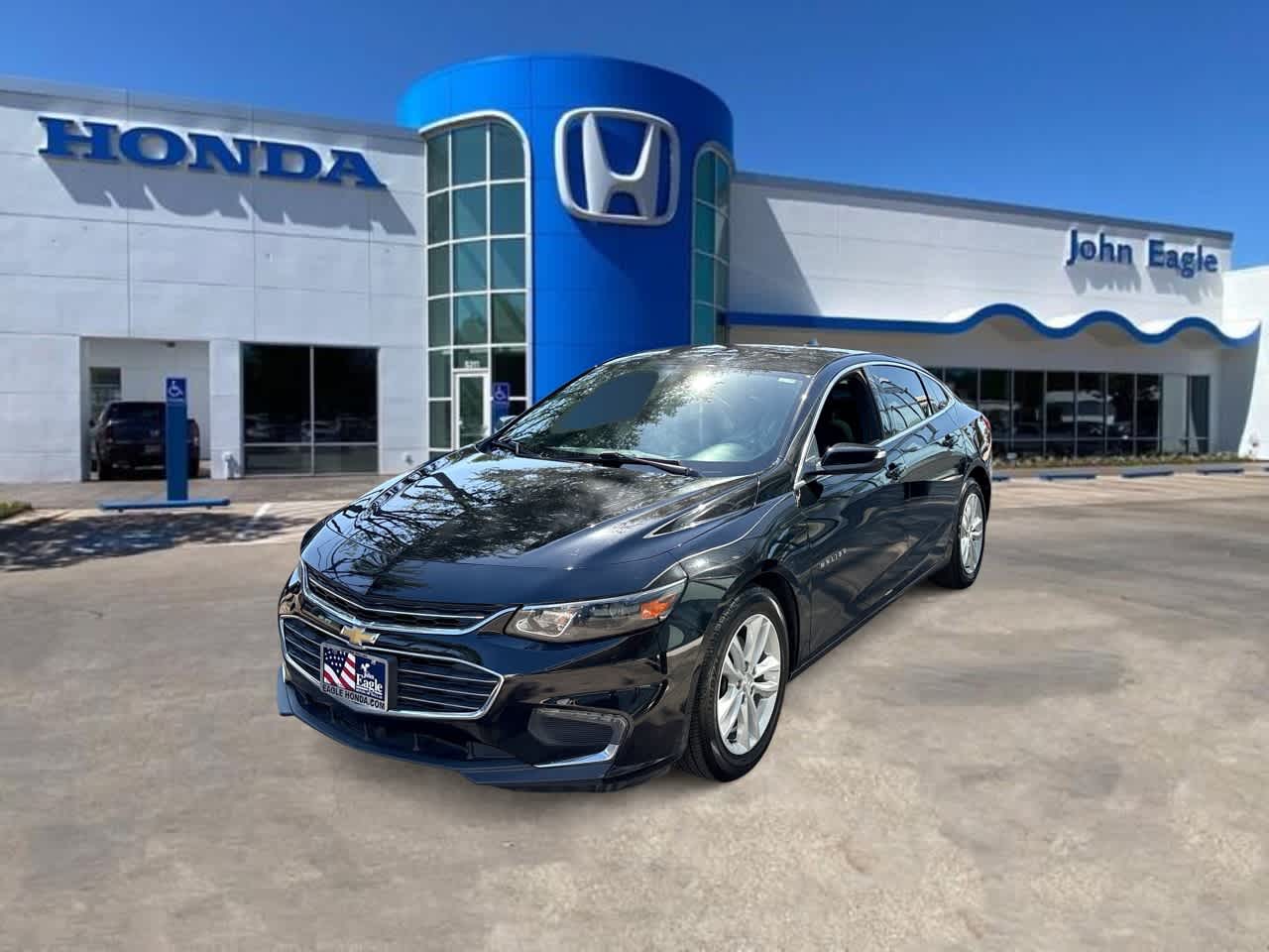Thumbnail: 2018 Chevrolet Malibu - 1