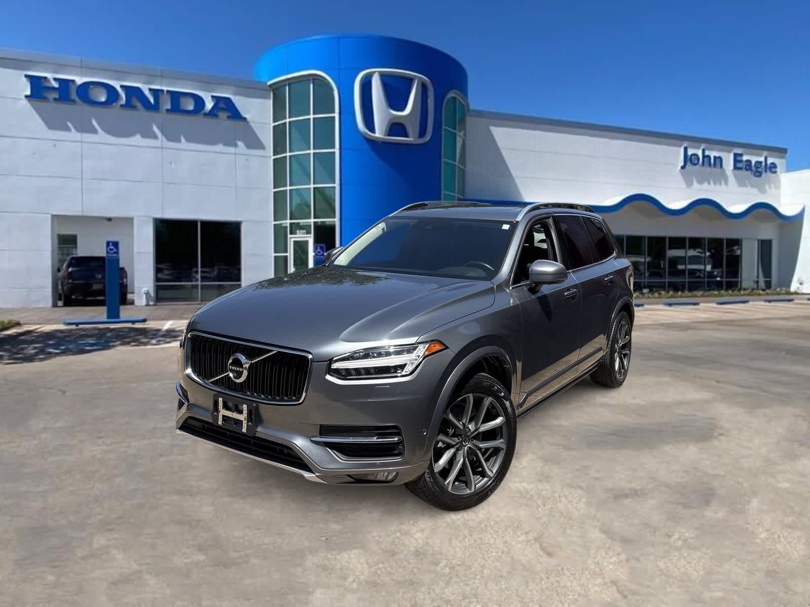 2018 Volvo XC90 T6 Momentum -
                  Dallas, TX