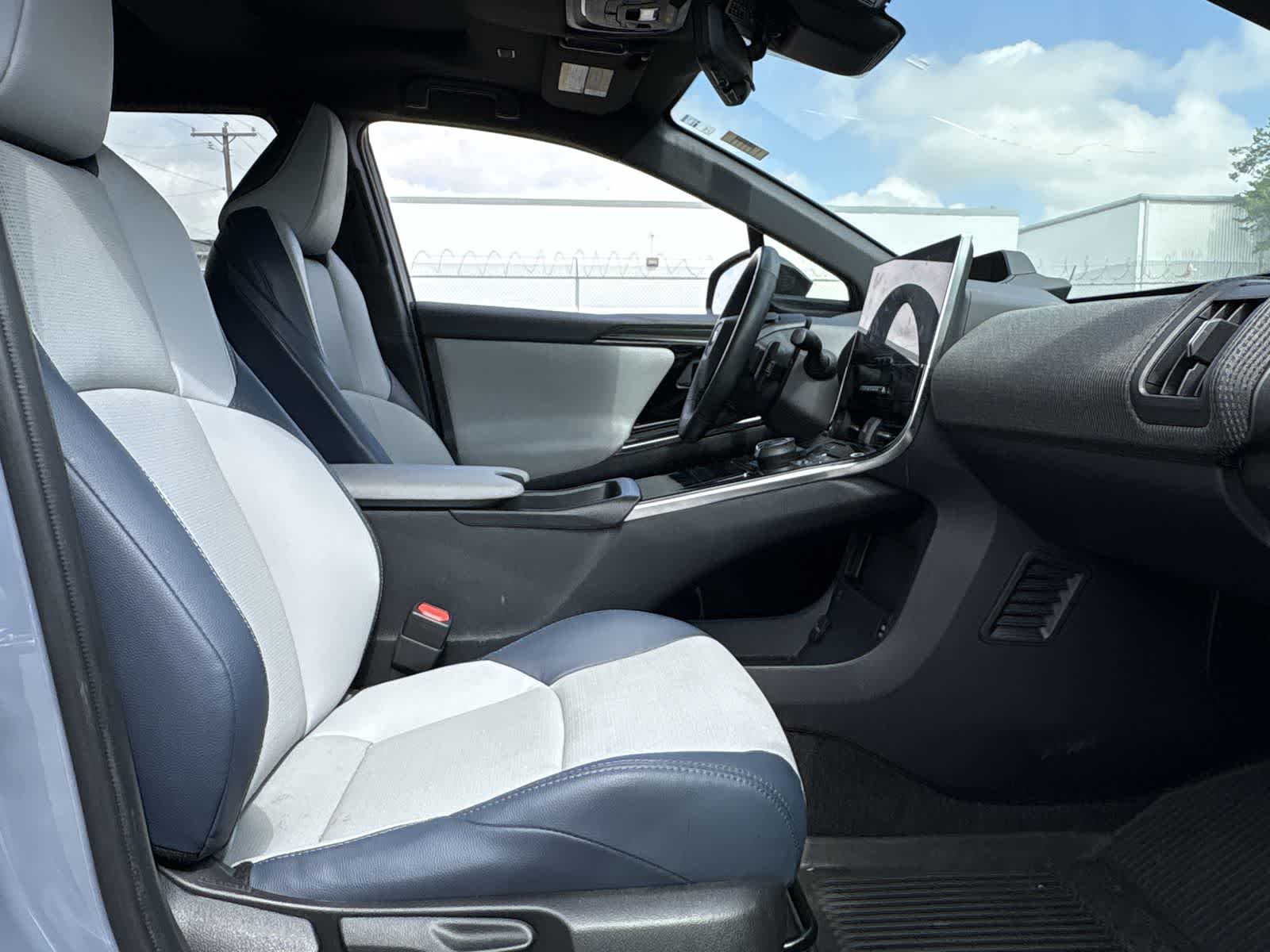Thumbnail: 2023 Subaru Solterra - 16