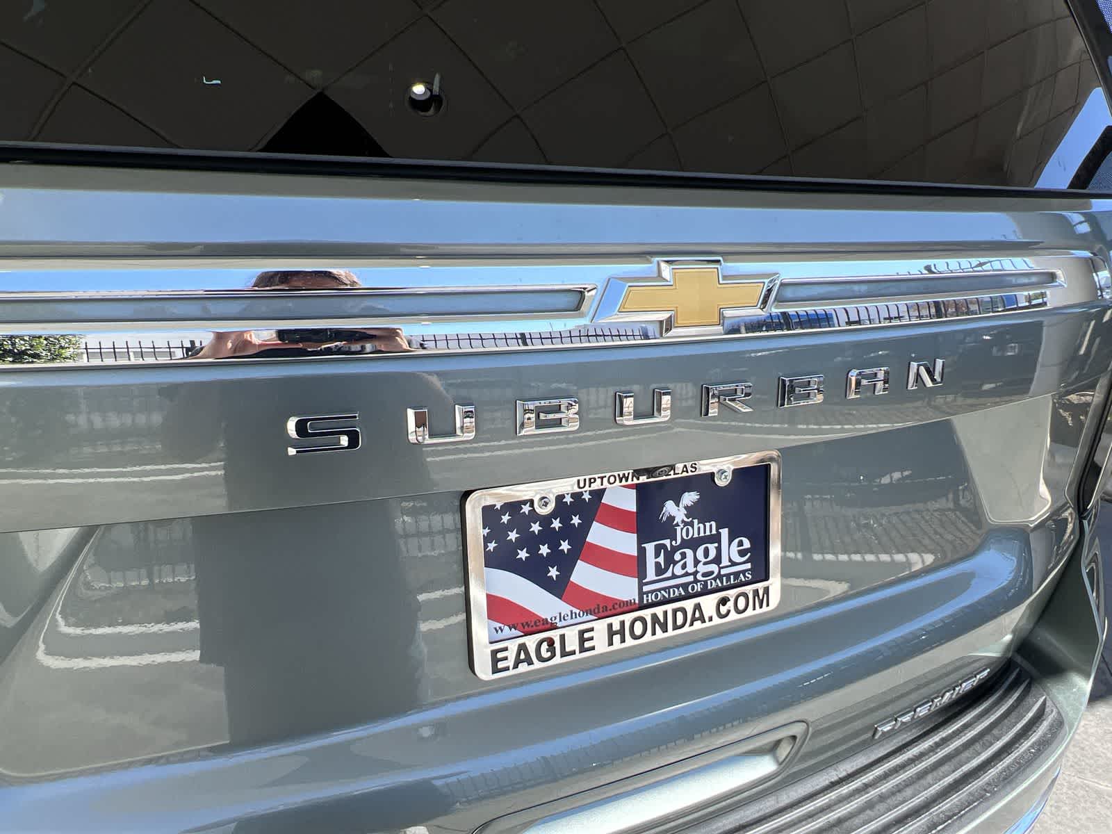 Thumbnail: 2023 Chevrolet Suburban - 7