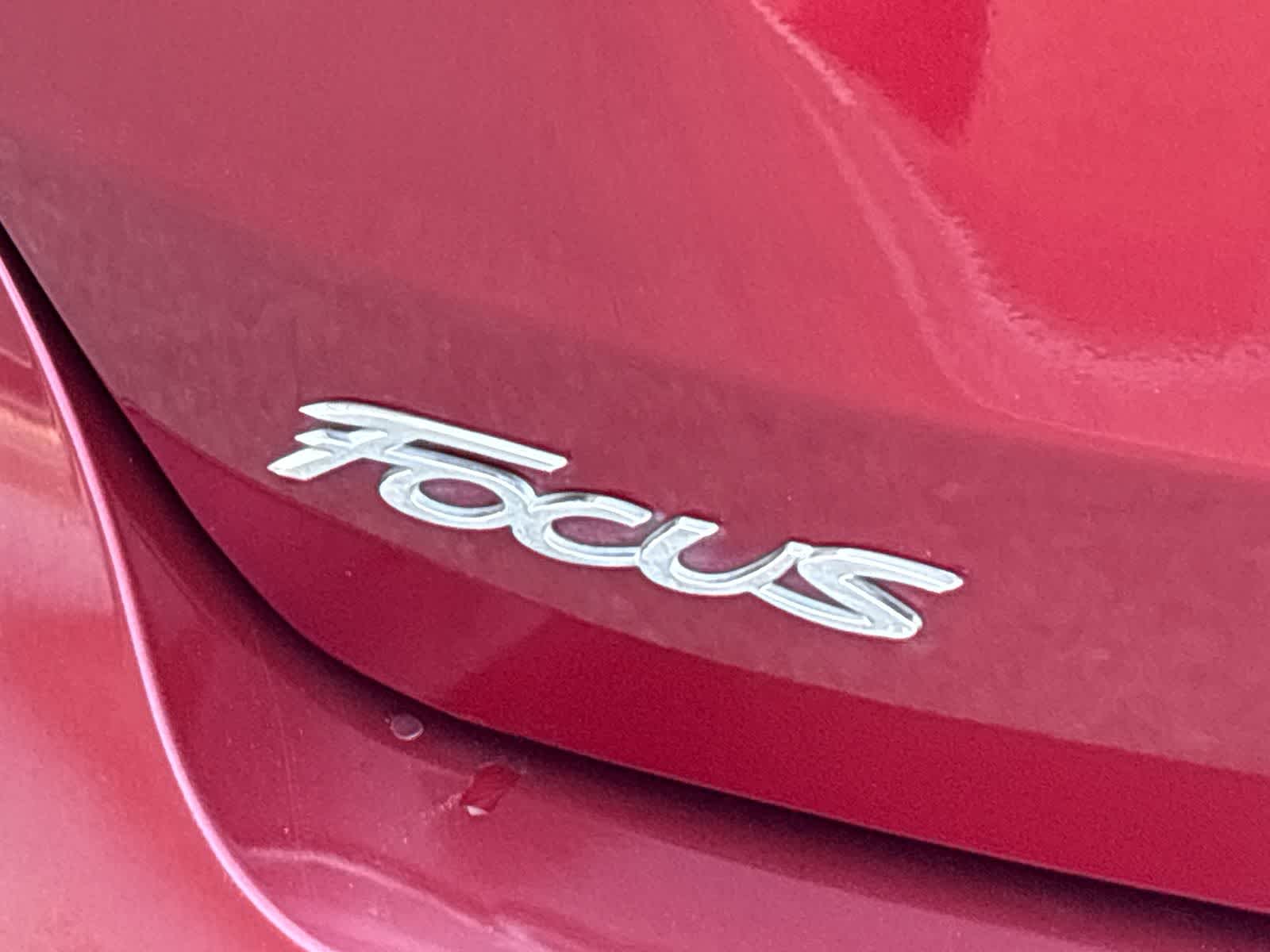 Thumbnail: 2017 Ford Focus - 15