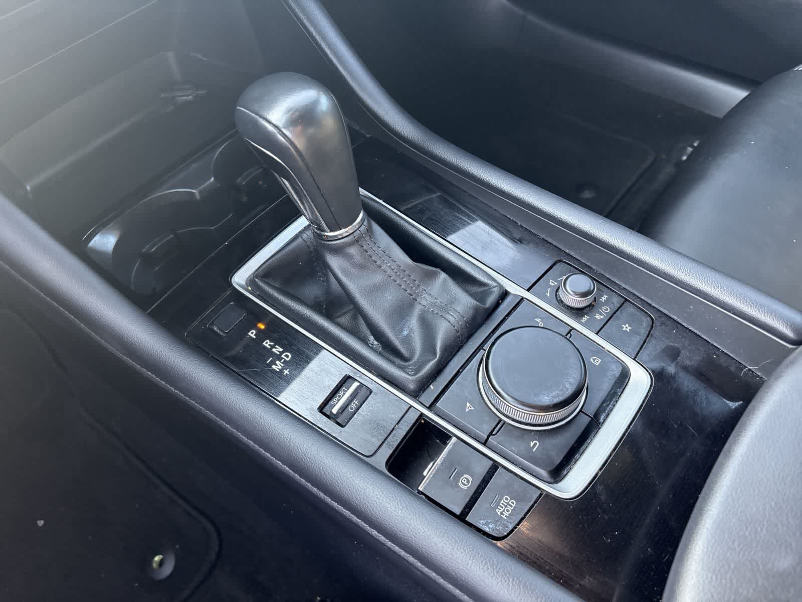 Thumbnail: 2025 Mazda Mazda3 - 21