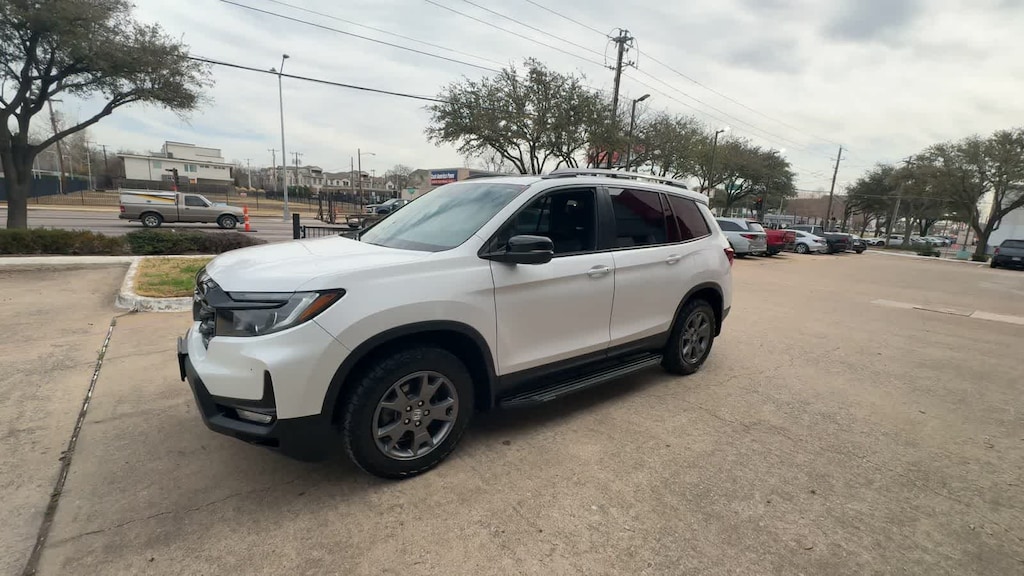 Used 2024 Honda Passport TrailSport SUV