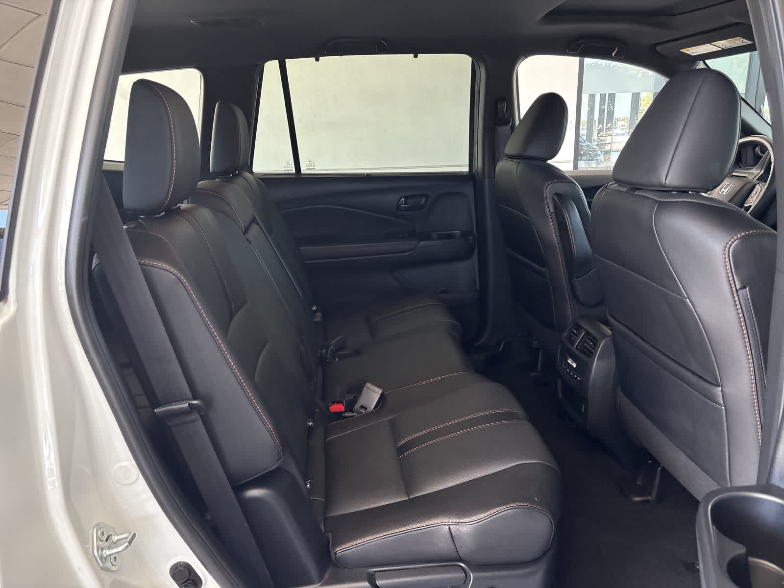 Thumbnail: 2022 Honda Pilot - 12