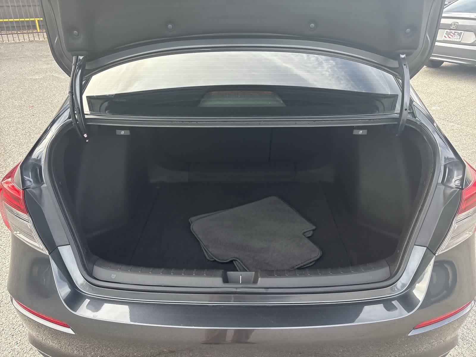 Thumbnail: 2022 Honda Civic - 18