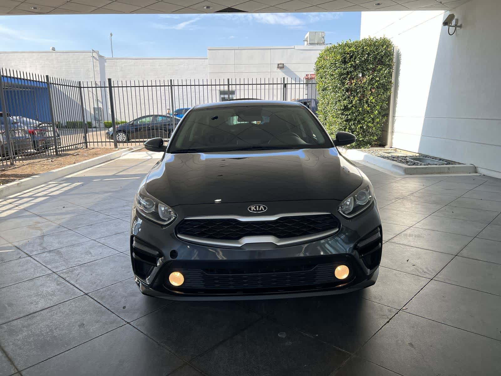 Thumbnail: 2019 Kia Forte - 8
