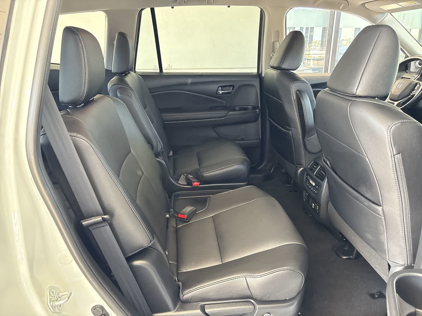Thumbnail: 2021 Honda Pilot - 12