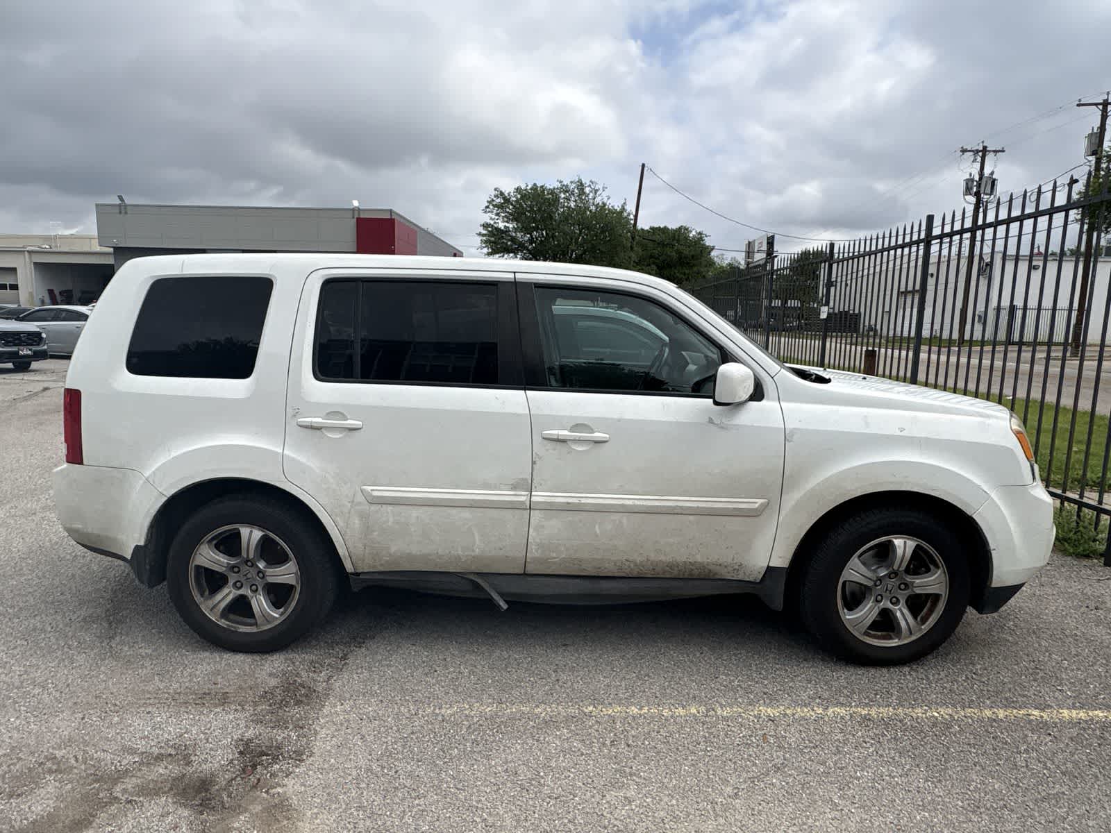 Thumbnail: 2014 Honda Pilot - 5