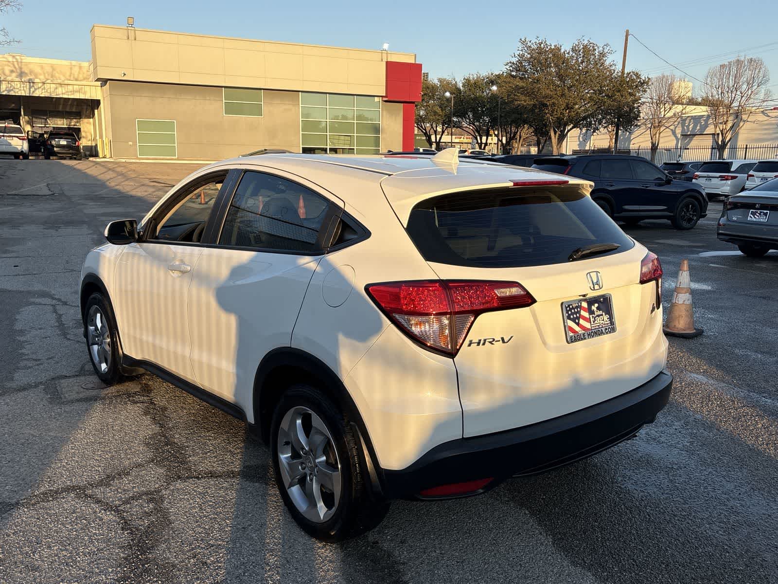 Thumbnail: 2018 Honda HR-V - 4