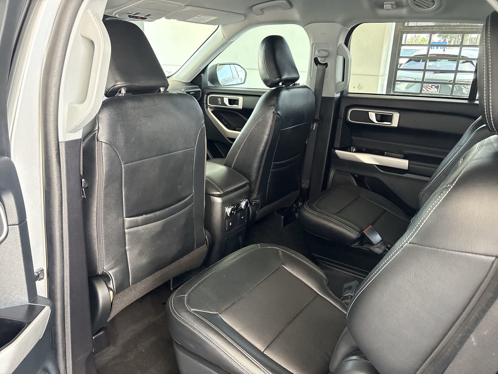 Thumbnail: 2022 Ford Explorer - 11